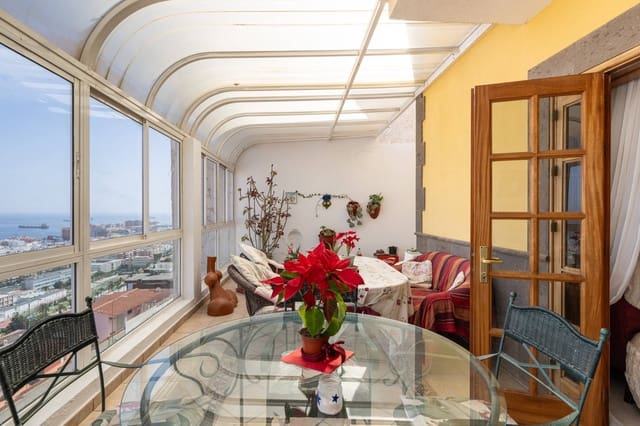 5 slaapkamer Halfvrijstaande villa te koop in Las Palmas de Gran Canaria - € 495.000 (Ref: 8117720)