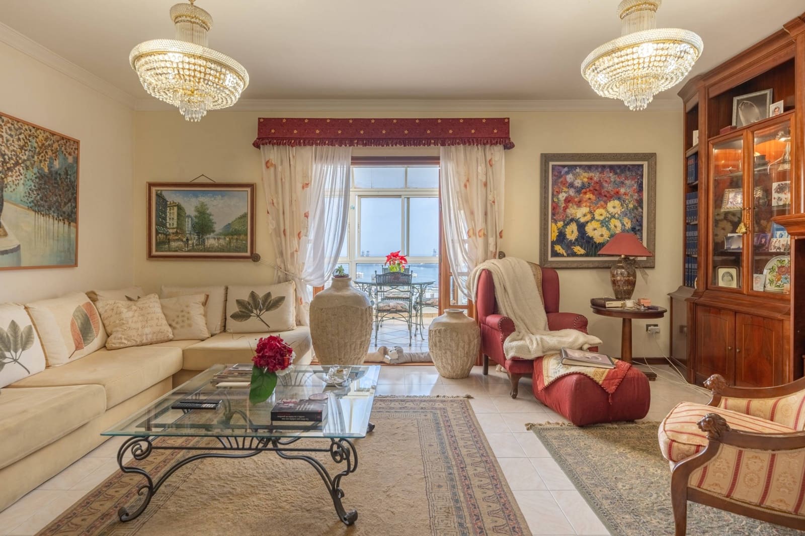 5 soveværelse Semi-Rækkehus til salg i Las Palmas de Gran Canaria - € 495.000 (Ref: 8117720)