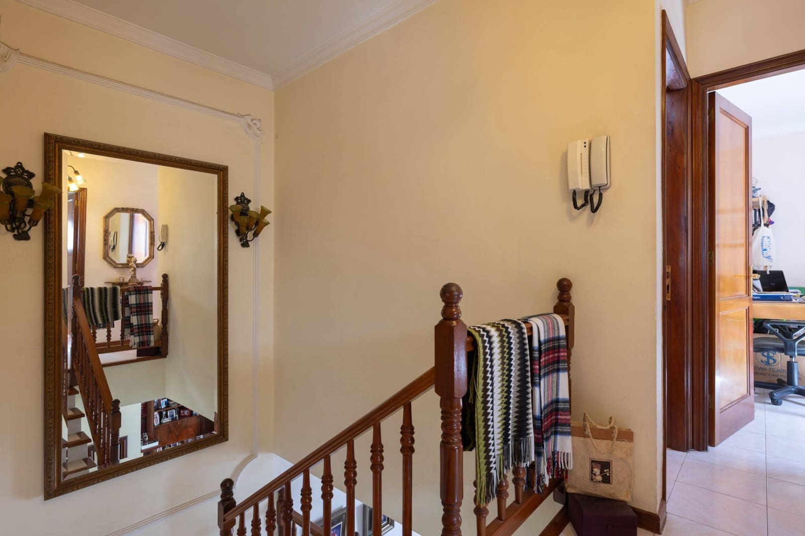 5 soveværelse Semi-Rækkehus til salg i Las Palmas de Gran Canaria - € 495.000 (Ref: 8117720)