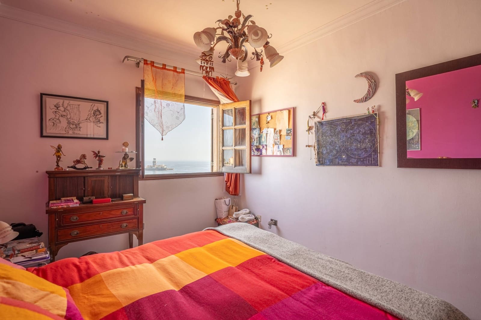 5 soveværelse Semi-Rækkehus til salg i Las Palmas de Gran Canaria - € 495.000 (Ref: 8117720)