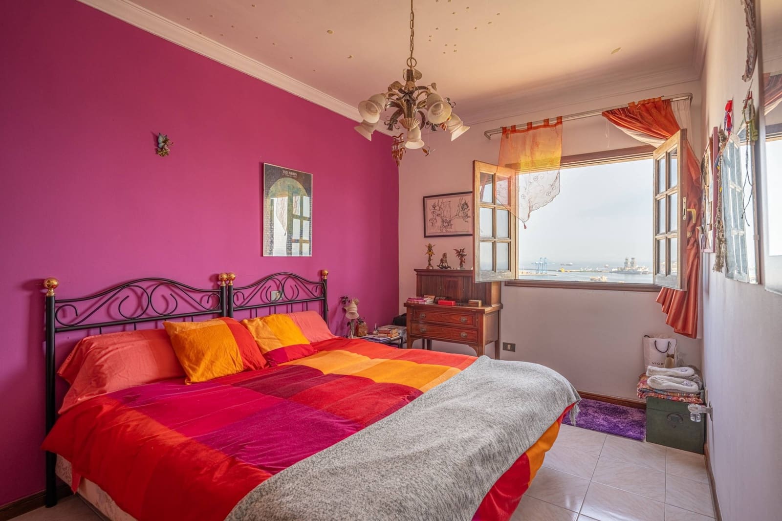 5 soveværelse Semi-Rækkehus til salg i Las Palmas de Gran Canaria - € 495.000 (Ref: 8117720)