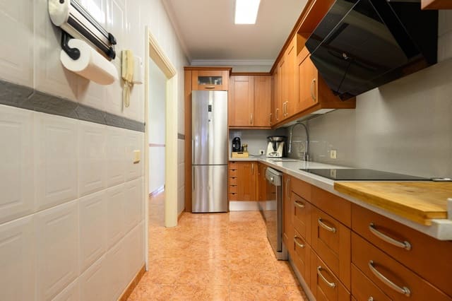 4 slaapkamer Rijtjeshuis te koop in Almatriche, Las Palmas de Gran Canaria met garage - € 299.000 (Ref: 8119998)