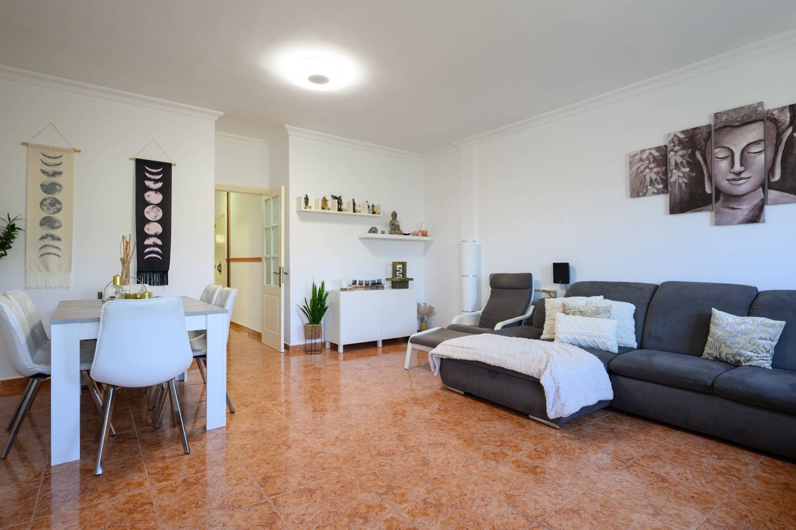 4 soveværelse Rækkehus til salg i Almatriche med garage - € 299.000 (Ref: 8119998)