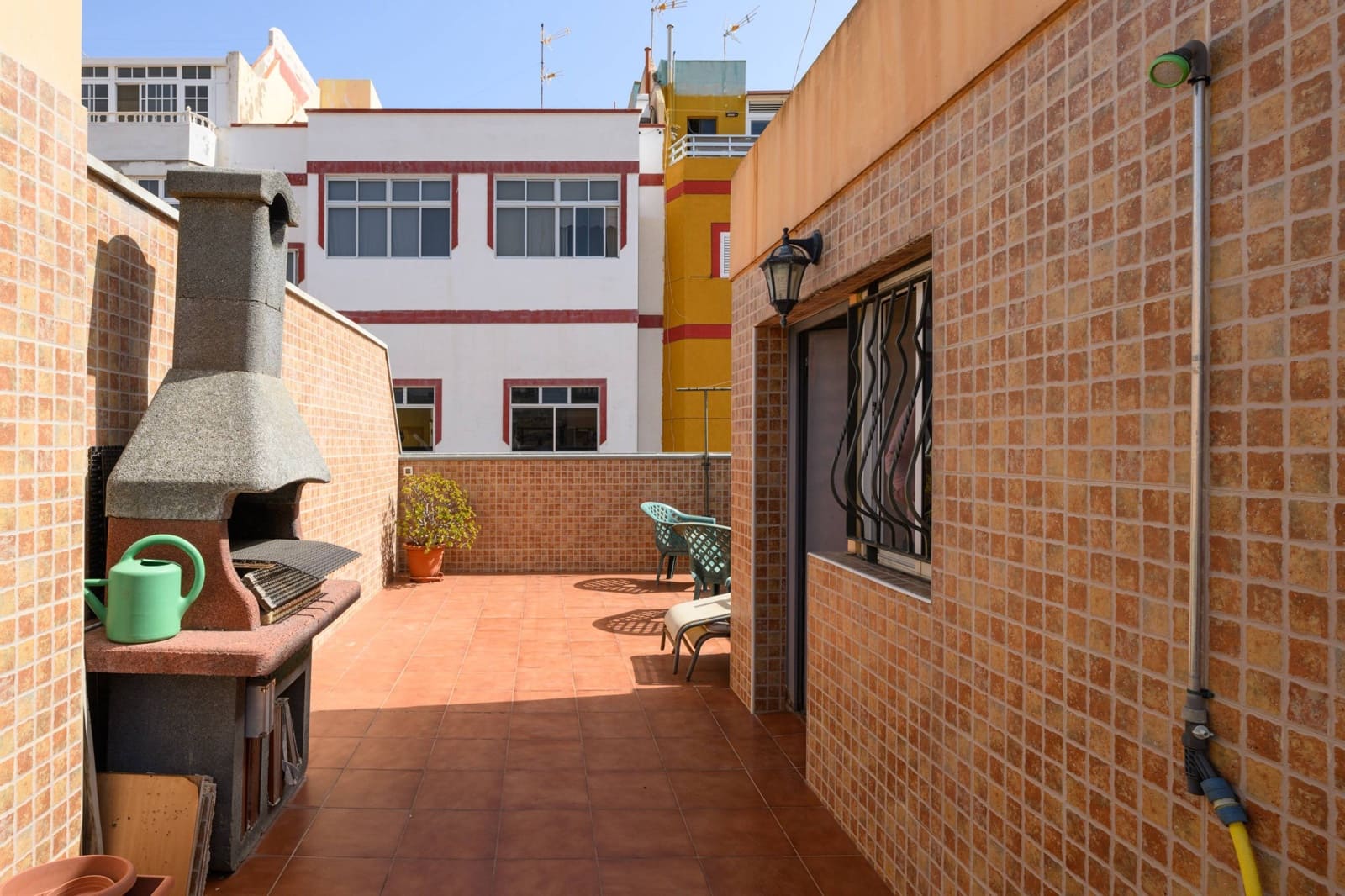 4 soveværelse Rækkehus til salg i Almatriche med garage - € 299.000 (Ref: 8119998)