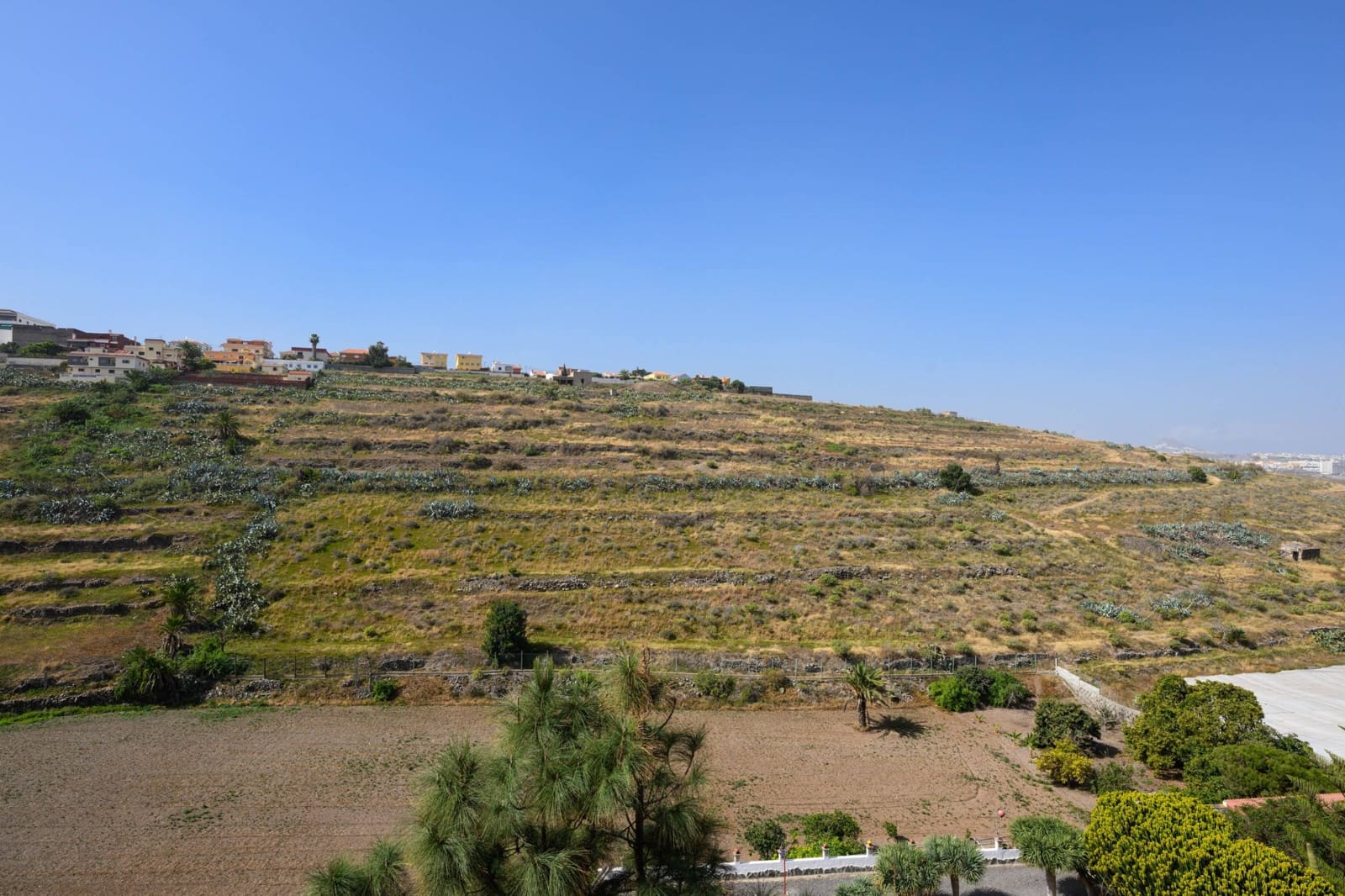 4 soveværelse Rækkehus til salg i Almatriche med garage - € 299.000 (Ref: 8119998)