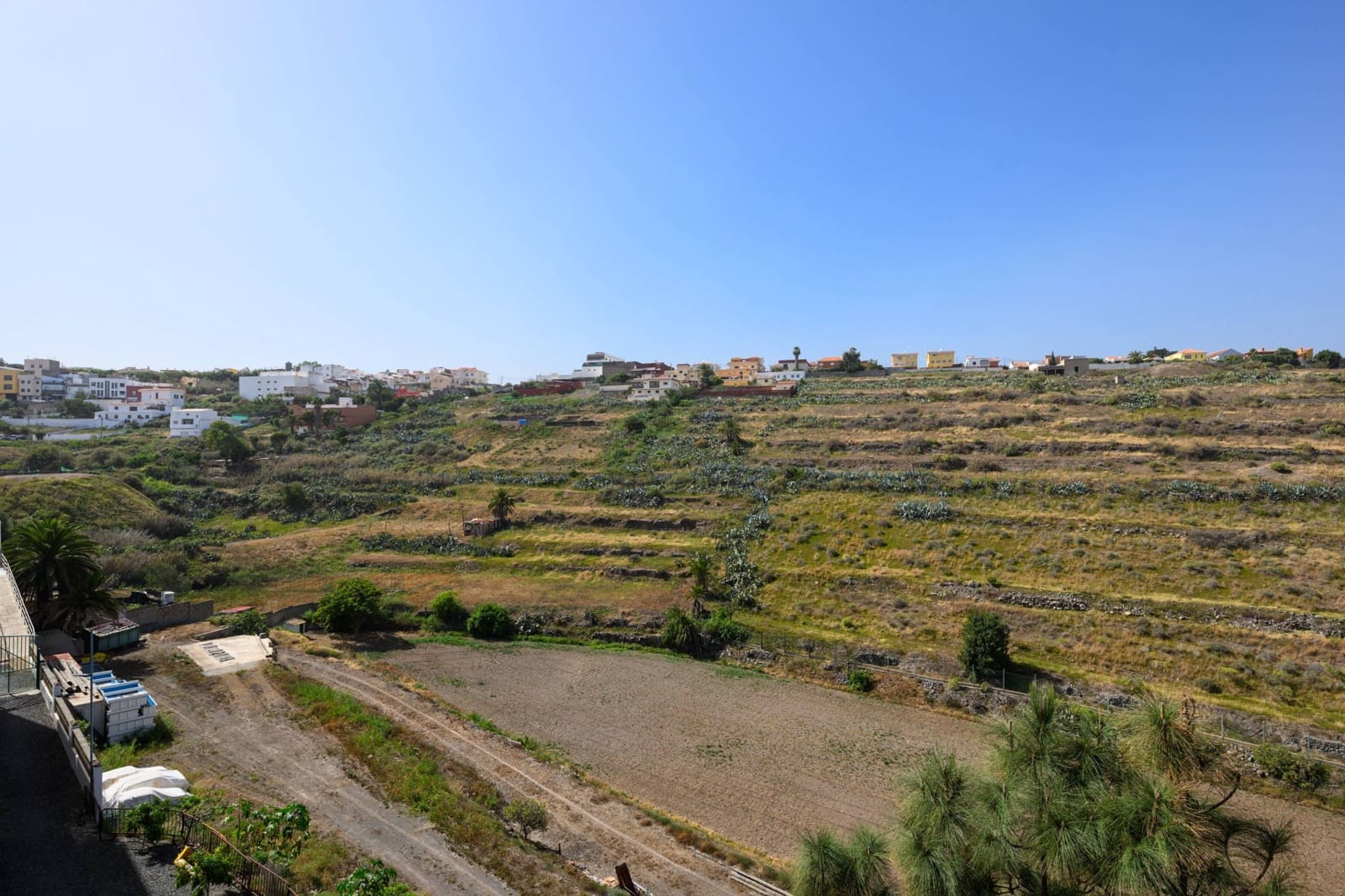 4 soveværelse Rækkehus til salg i Almatriche med garage - € 299.000 (Ref: 8119998)