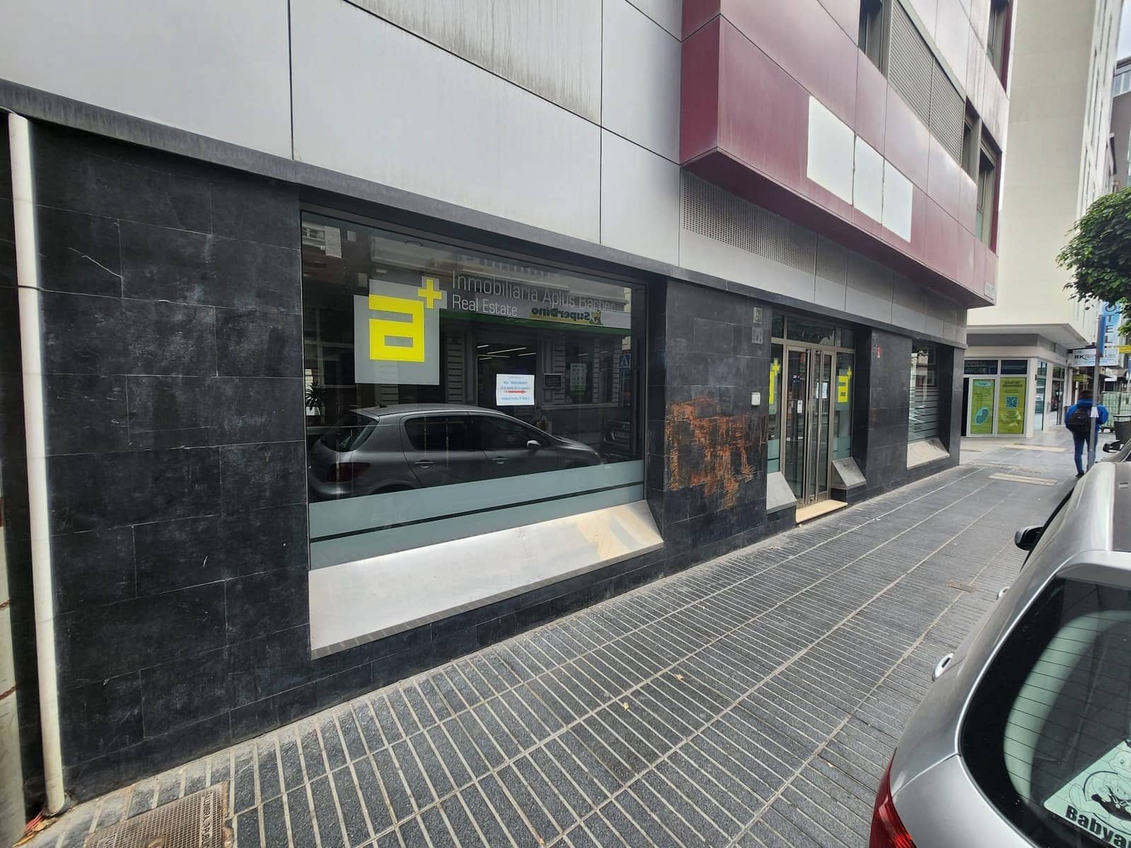 Commercieel te koop in Las Palmas de Gran Canaria - € 261.000 (Ref: 8173176)