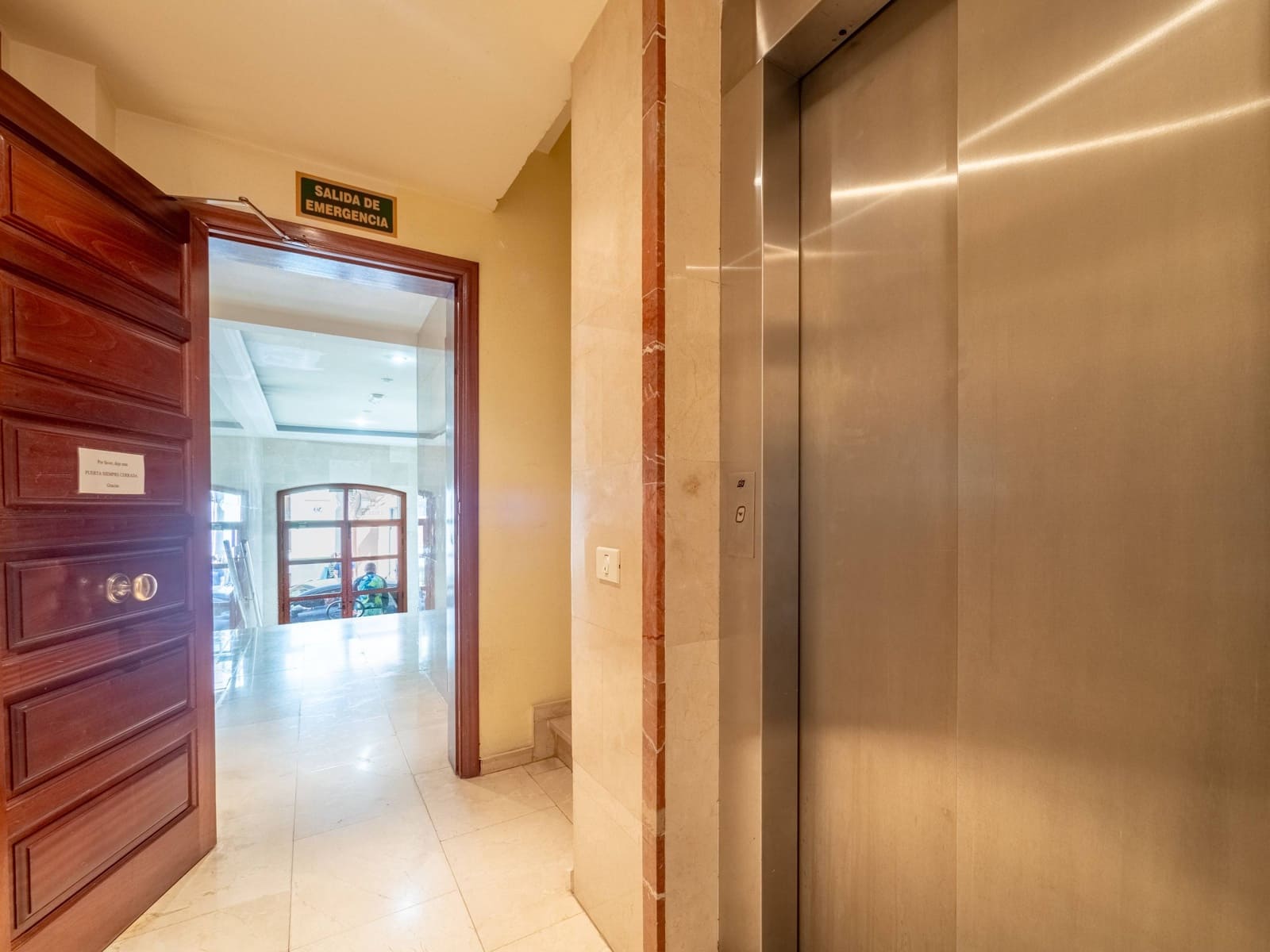 Kontor til salg i Las Palmas de Gran Canaria med garage - € 115.000 (Ref: 8174841)