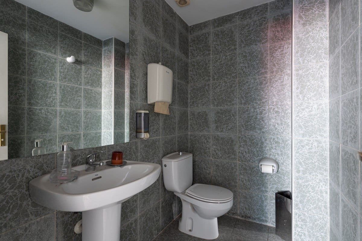 Kantoor te koop in Las Palmas de Gran Canaria met garage - € 260.000 (Ref: 8213478)