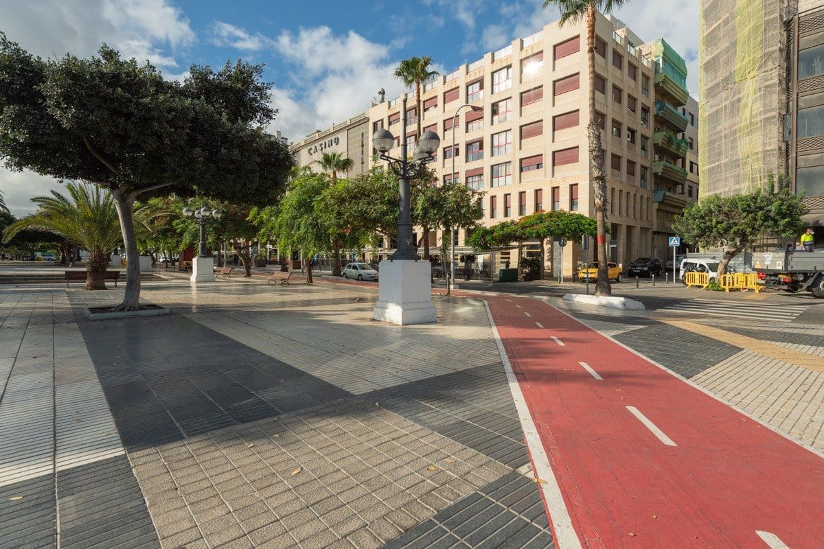 Kantoor te koop in Las Palmas de Gran Canaria met garage - € 260.000 (Ref: 8213478)