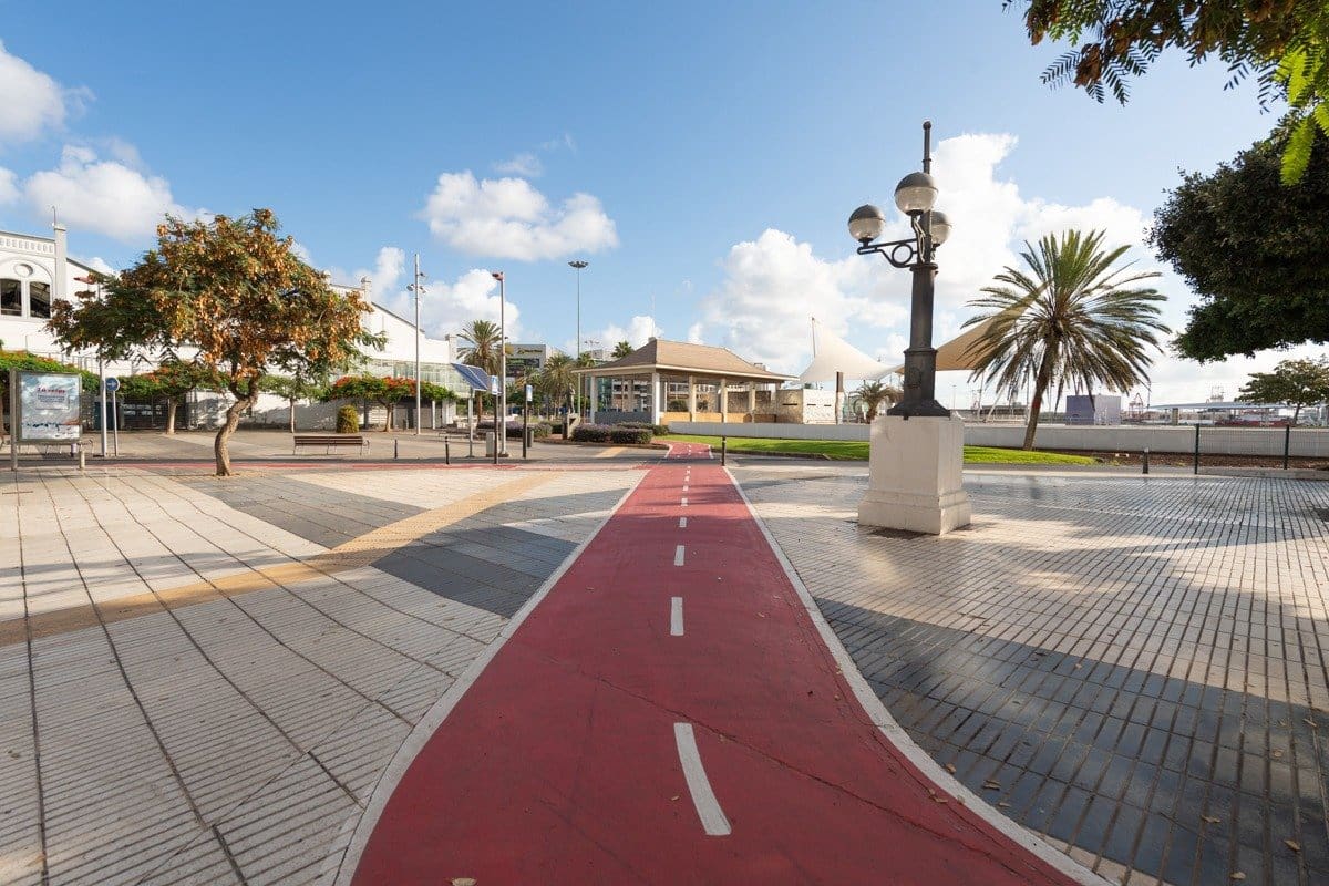 Kantoor te koop in Las Palmas de Gran Canaria met garage - € 260.000 (Ref: 8213478)