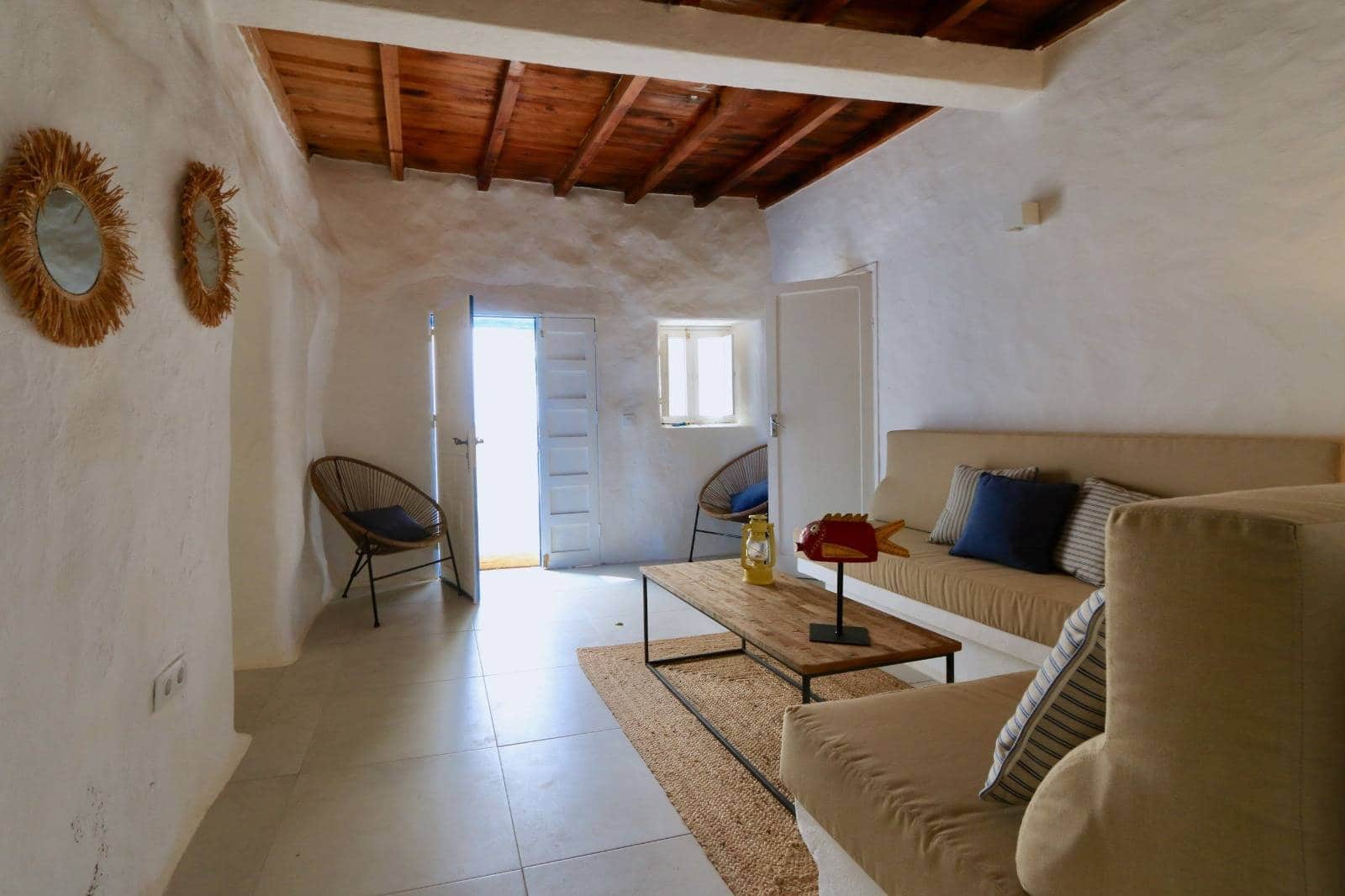 4 soveværelse Villa til salg i Teguise - € 1.175.000 (Ref: 8226450)