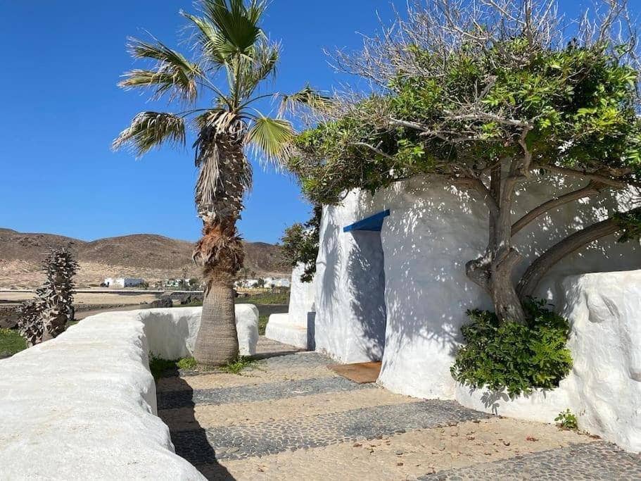 4 slaapkamer Villa te koop in Teguise - € 1.175.000 (Ref: 8226450)