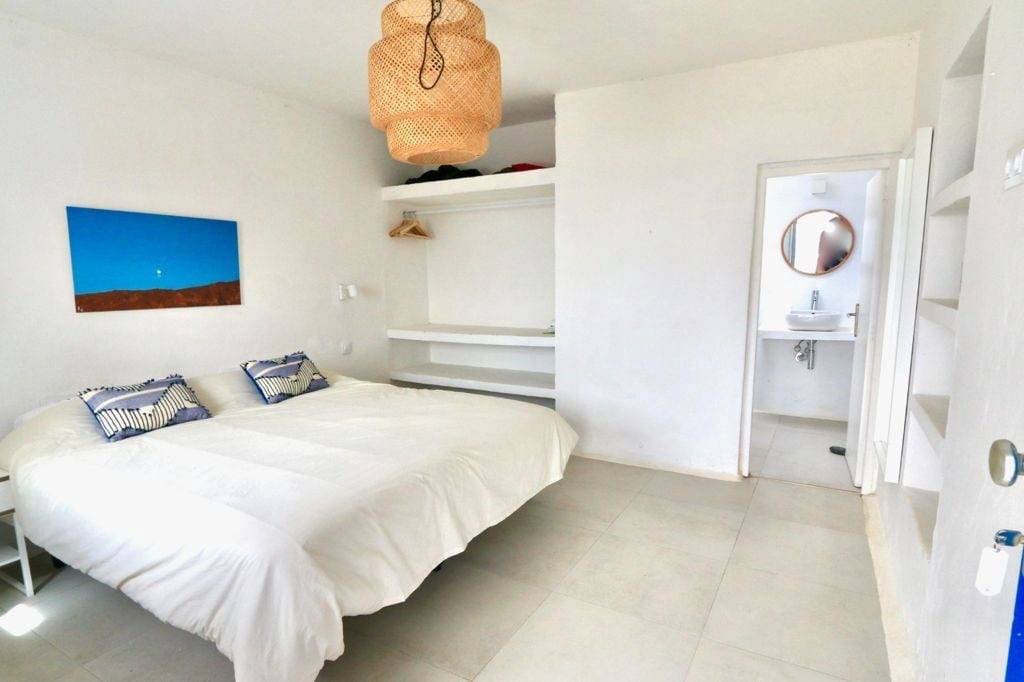 4 bedroom Villa for sale in La Graciosa - € 1,175,000 (Ref: 8226450)