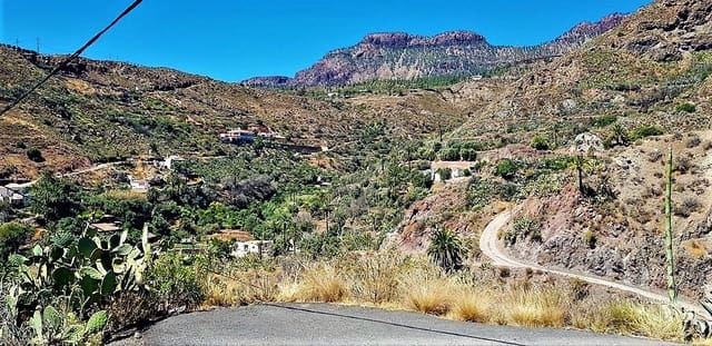 Finca/Casa Rural en San Bartolomé de Tirajana en venta - 115.000 € (Ref: 8244266)