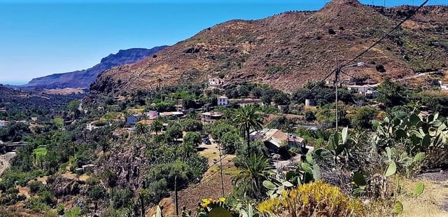 Finca/Casa Rural en San Bartolomé de Tirajana en venta - 115.000 € (Ref: 8244266)