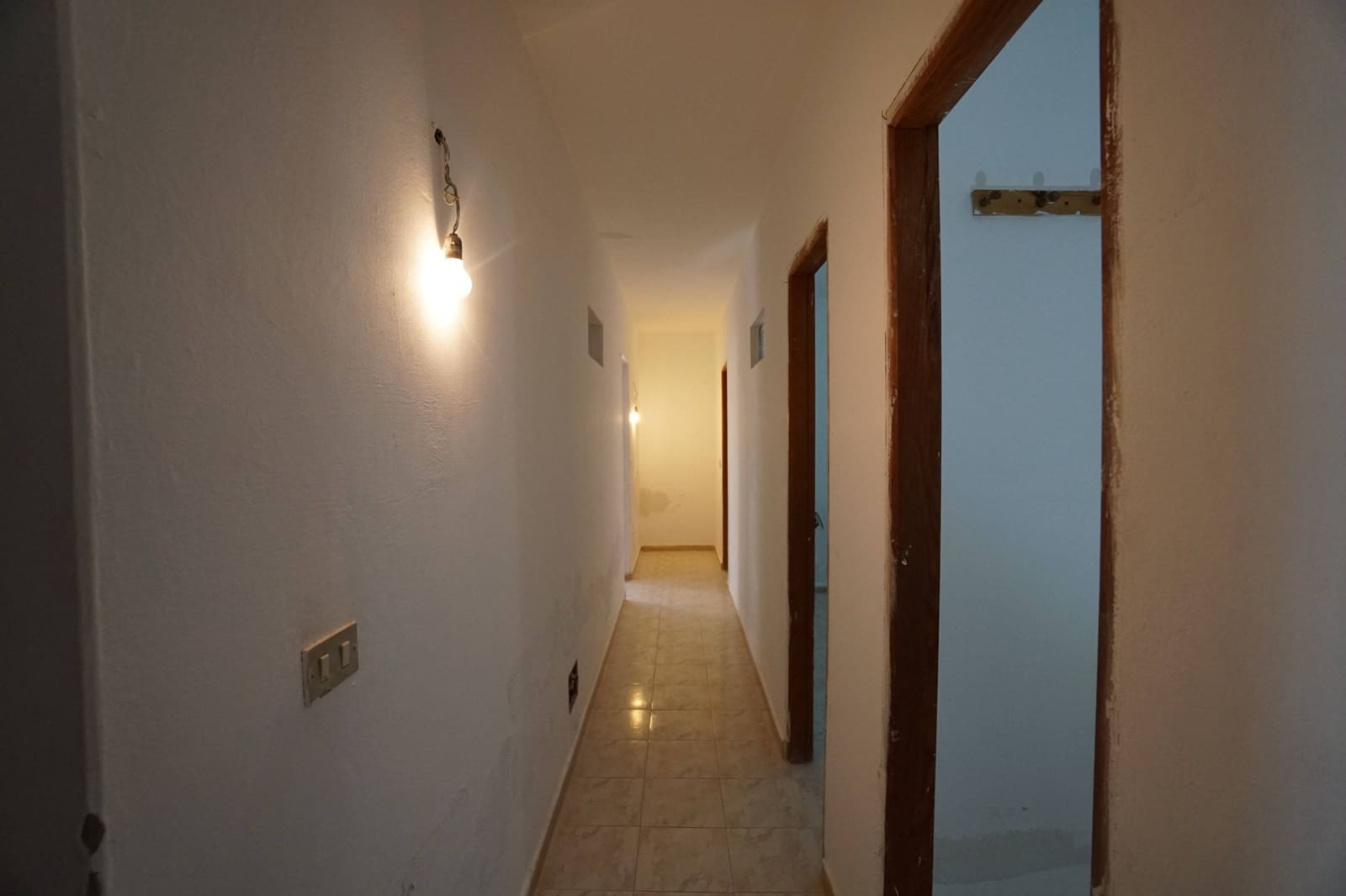 5 soveværelse Villa til salg i Santa Maria de Guia de Gran Canaria med garage - € 168.000 (Ref: 8263169)