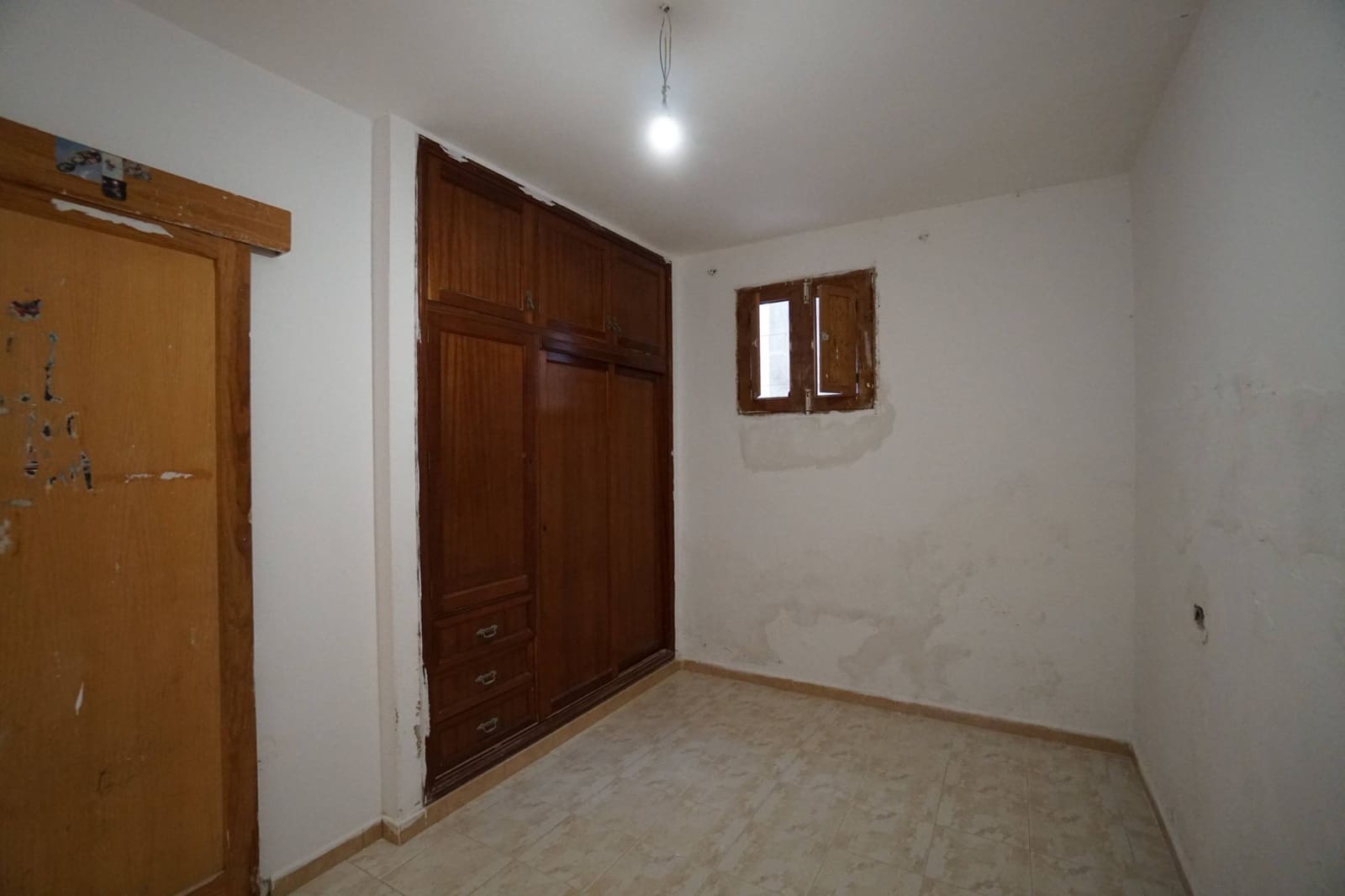 5 soveværelse Villa til salg i Santa Maria de Guia de Gran Canaria med garage - € 168.000 (Ref: 8263169)