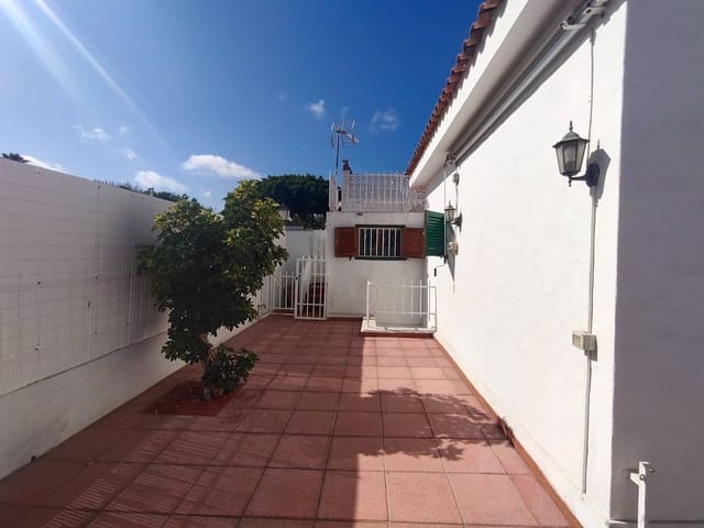 4 slaapkamer Villa te huur in Campo Internacional, San Bartolomé de Tirajana met zwembad garage - € 2.750 (Ref: 8324713)