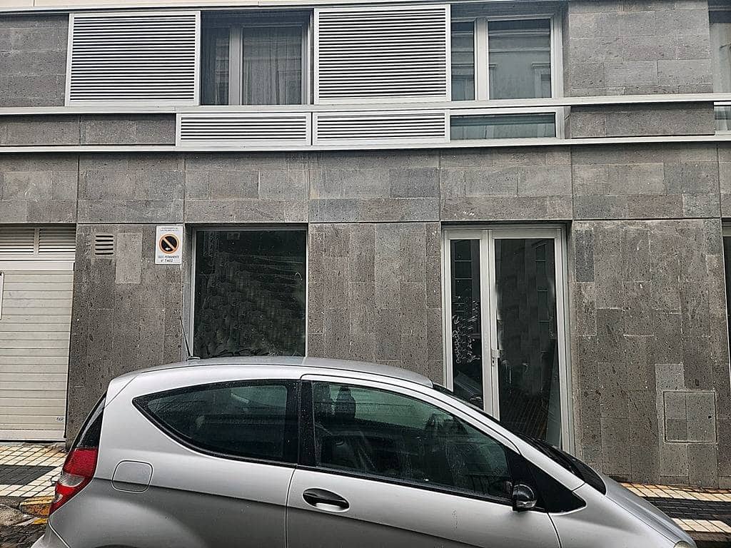 Erhverv til salg i Las Palmas de Gran Canaria - € 222.000 (Ref: 8327812)