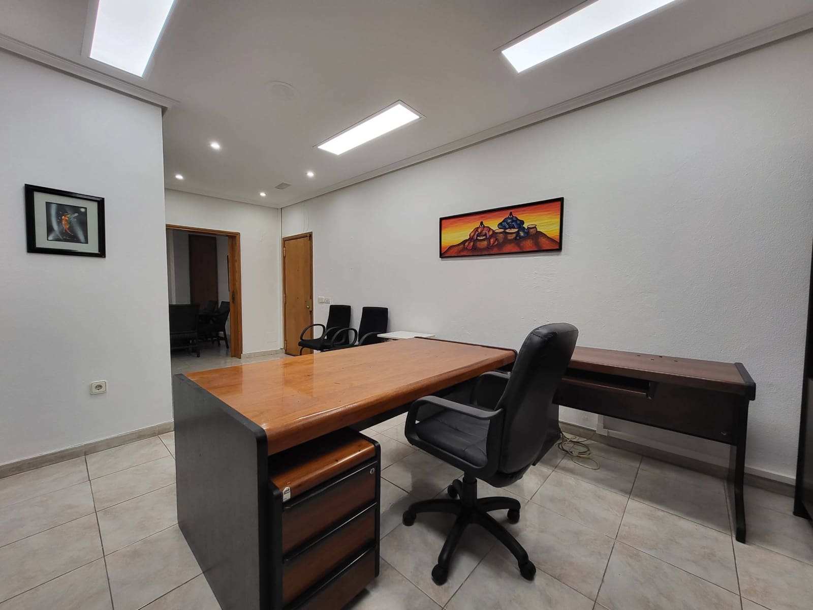 Office for rent in Las Palmas de Gran Canaria - € 980 (Ref: 8348244)