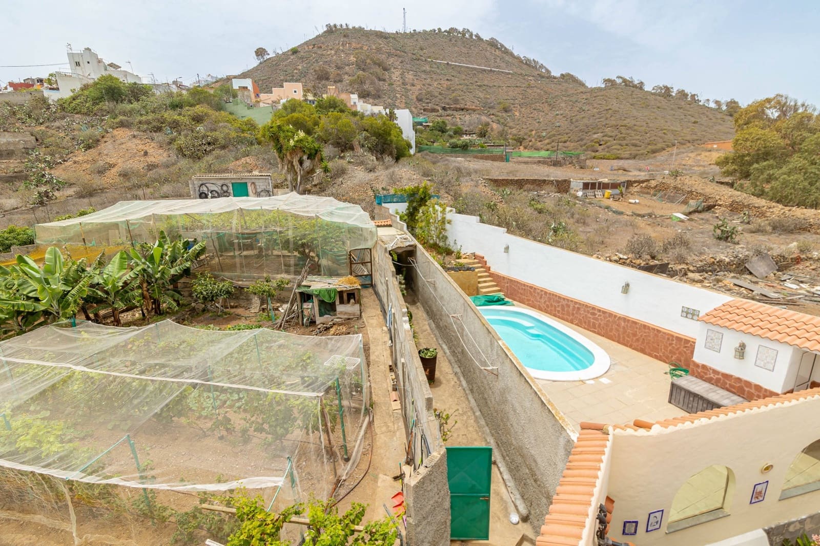 6 soveværelse Villa til salg i Arucas med swimmingpool garage - € 430.000 (Ref: 8450765)