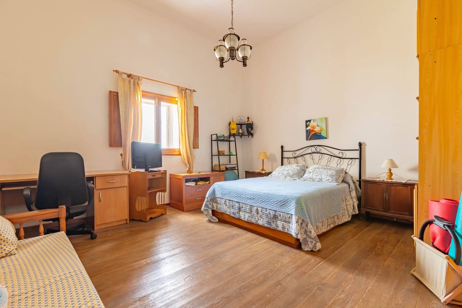 6 quarto Moradia para venda em Arucas com piscina garagem - 430 000 € (Ref: 8450765)