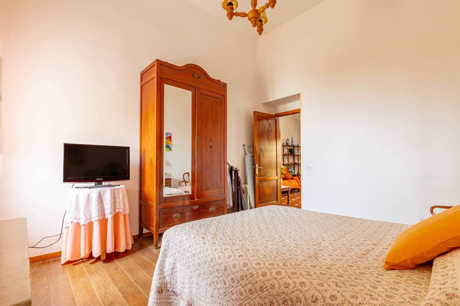 6 quarto Moradia para venda em Arucas com piscina garagem - 430 000 € (Ref: 8450765)