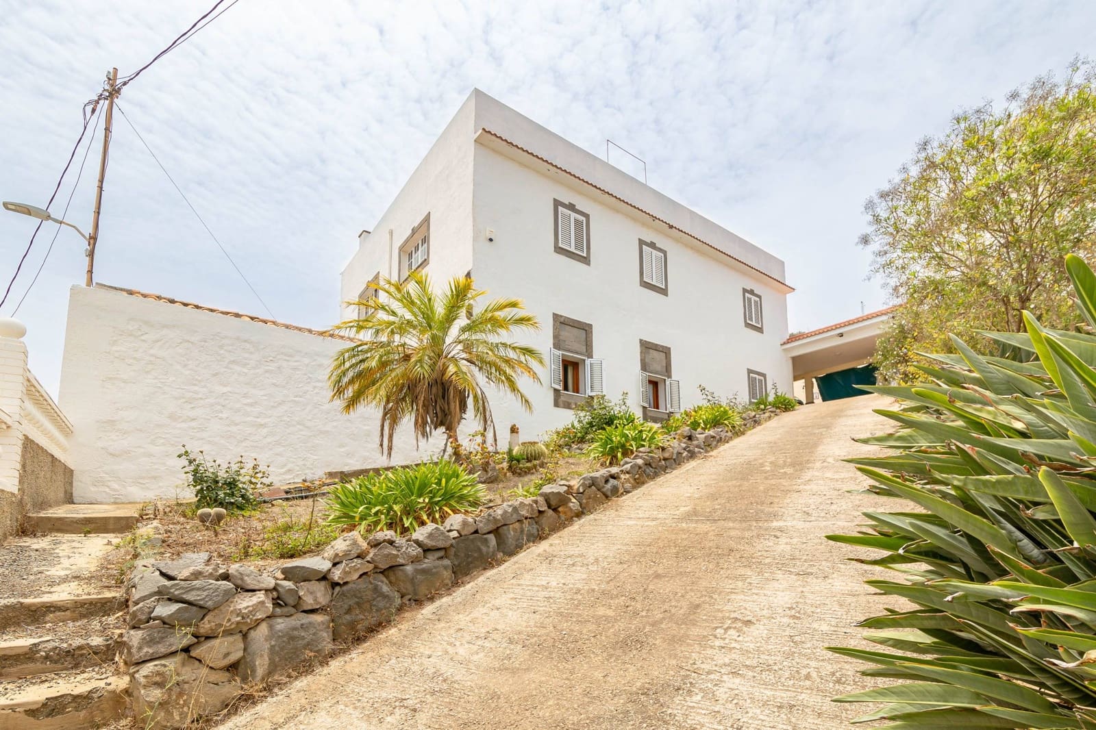 6 quarto Moradia para venda em Arucas com piscina garagem - 430 000 € (Ref: 8450765)