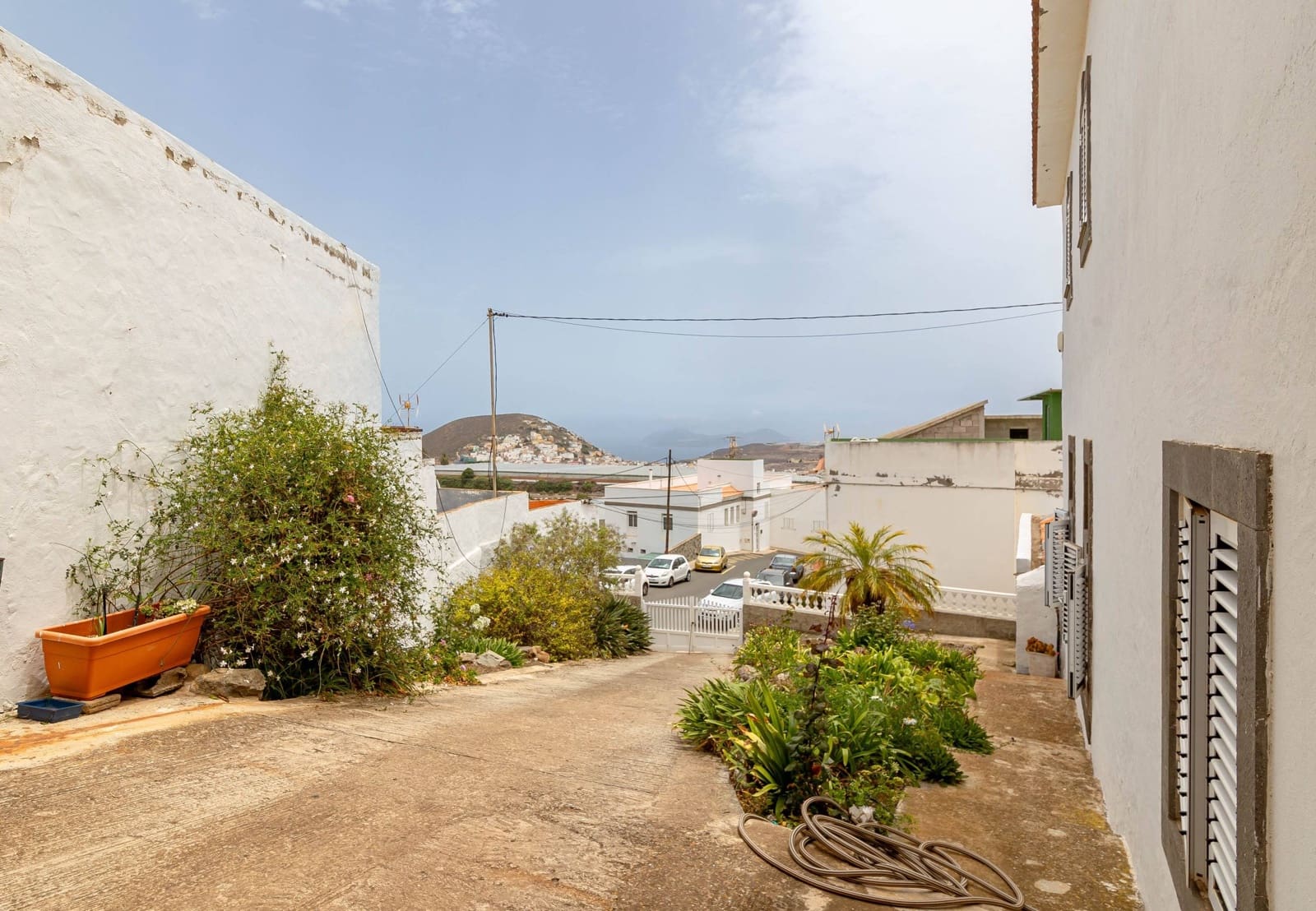 6 quarto Moradia para venda em Arucas com piscina garagem - 430 000 € (Ref: 8450765)