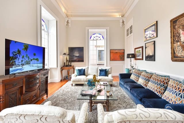 4 bedroom Townhouse for sale in Vegueta, Las Palmas de Gran Canaria - € 1,250,000 (Ref: 8460294)