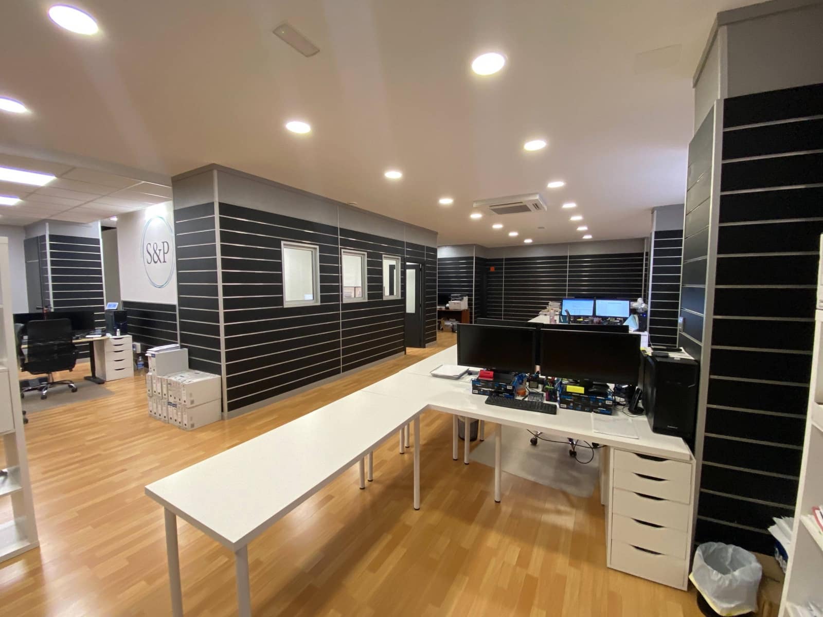 Kontor til leje i Las Palmas de Gran Canaria - € 1.900 (Ref: 8529763)