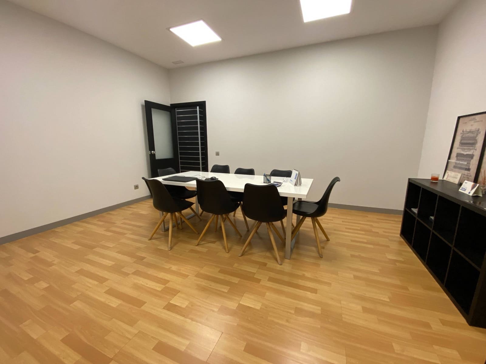 Kontor til leje i Las Palmas de Gran Canaria - € 1.900 (Ref: 8529763)