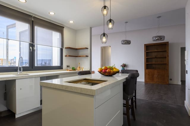 3 soveværelse Penthouse til salg i Arucas - € 360.000 (Ref: 8551420)