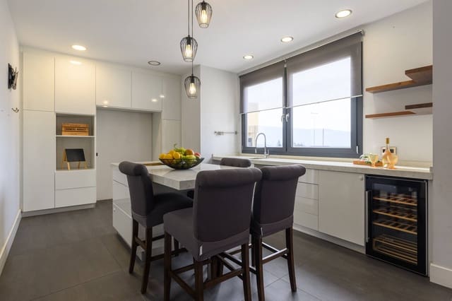 3 soveværelse Penthouse til salg i Arucas - € 360.000 (Ref: 8551420)