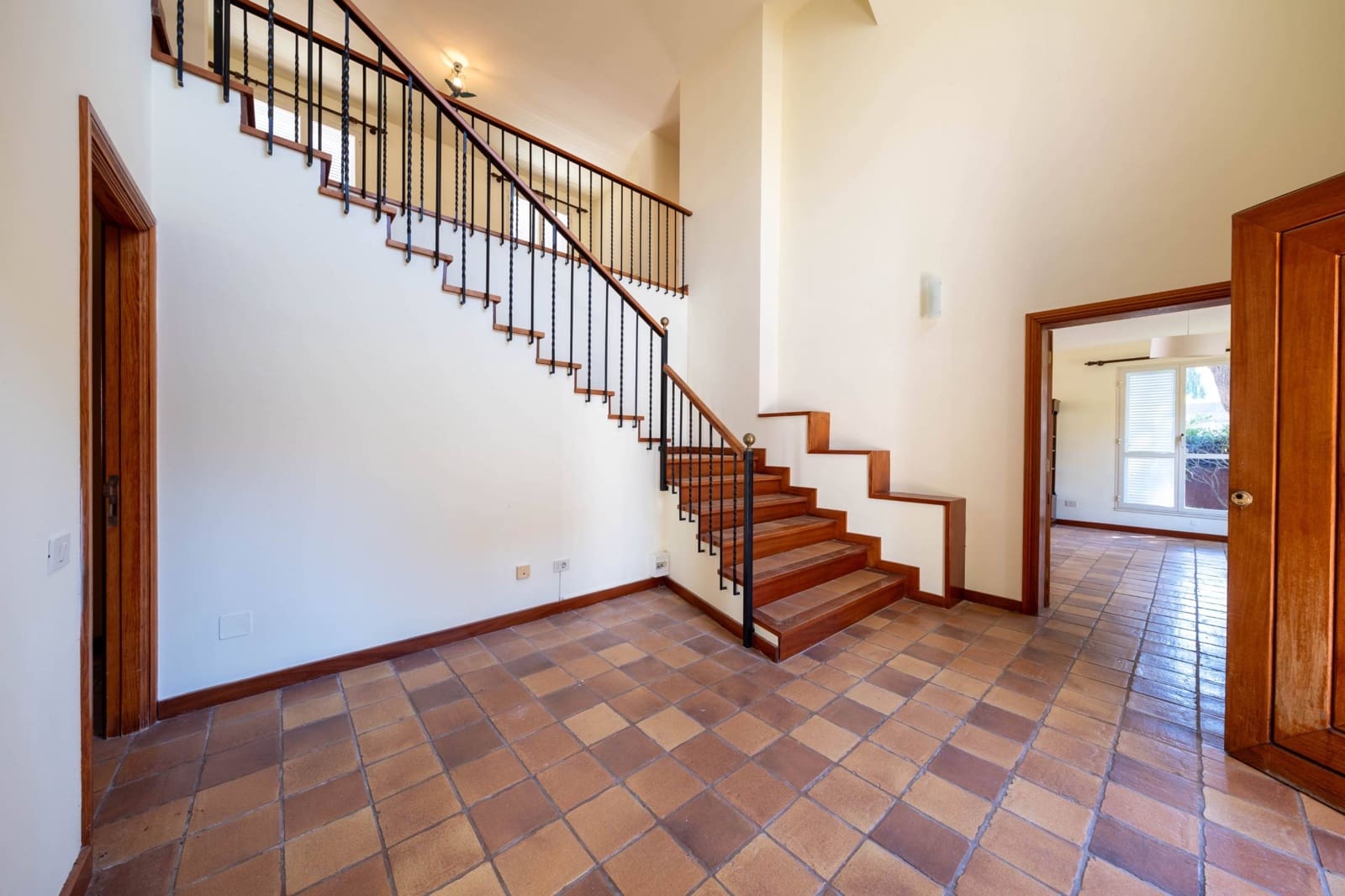 4 soveværelse Villa til salg i Santa Brigida med garage - € 690.000 (Ref: 8559926)