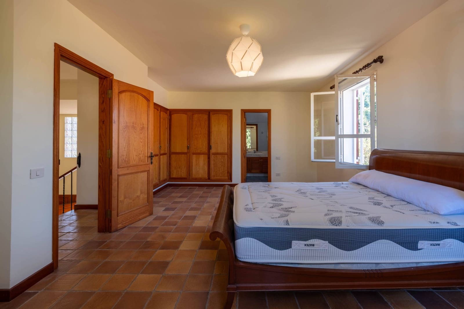 4 soveværelse Villa til salg i Santa Brigida med garage - € 690.000 (Ref: 8559926)