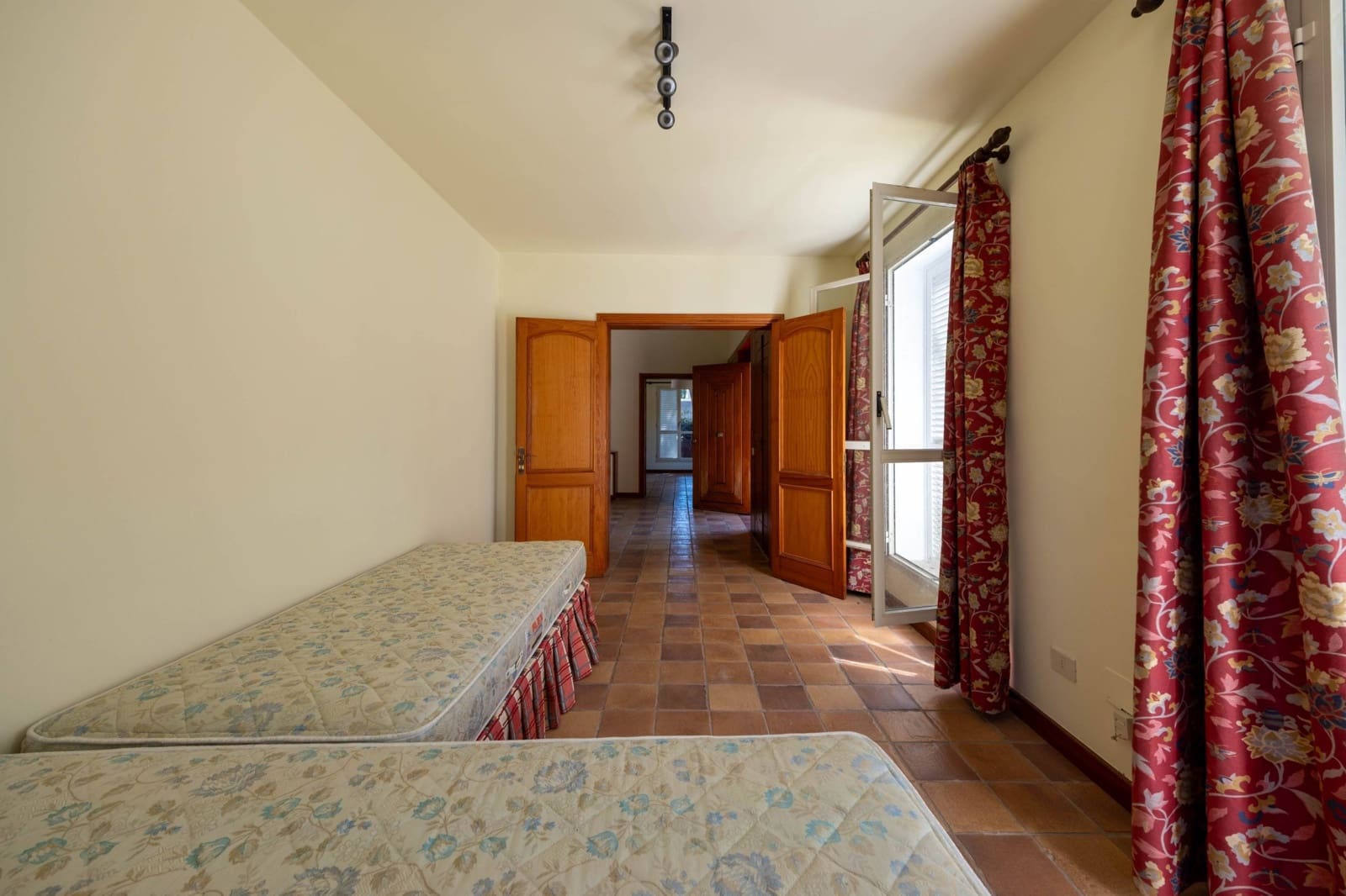 4 slaapkamer Villa te koop in Santa Brigida met garage - € 690.000 (Ref: 8559926)