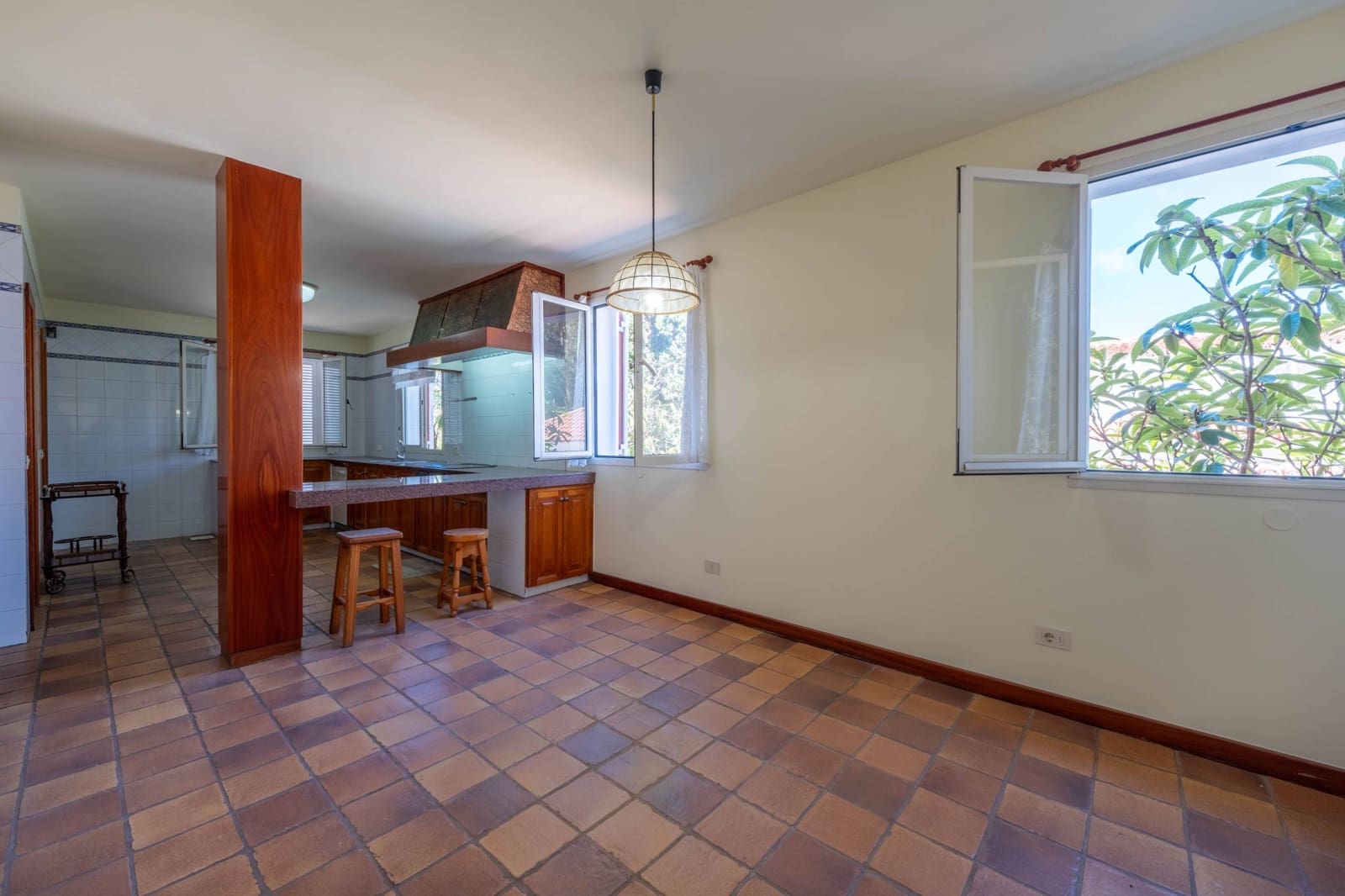 4 slaapkamer Villa te koop in Santa Brigida met garage - € 690.000 (Ref: 8559926)