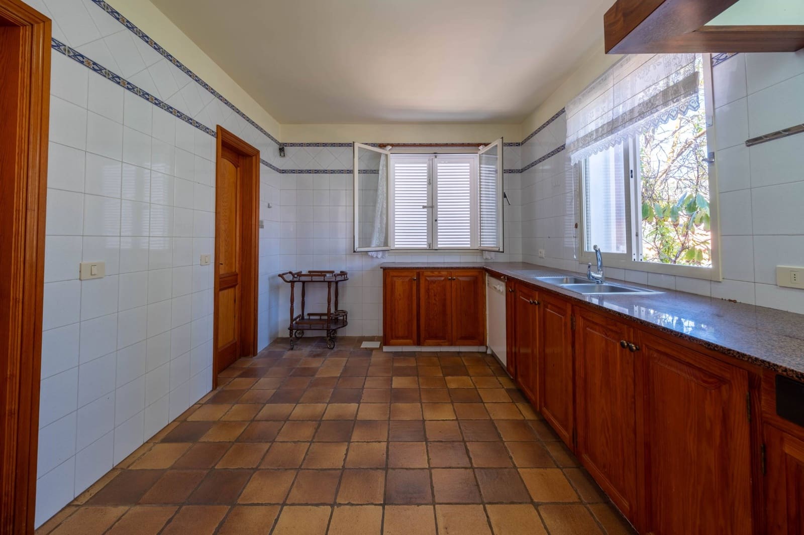 4 slaapkamer Villa te koop in Santa Brigida met garage - € 690.000 (Ref: 8559926)