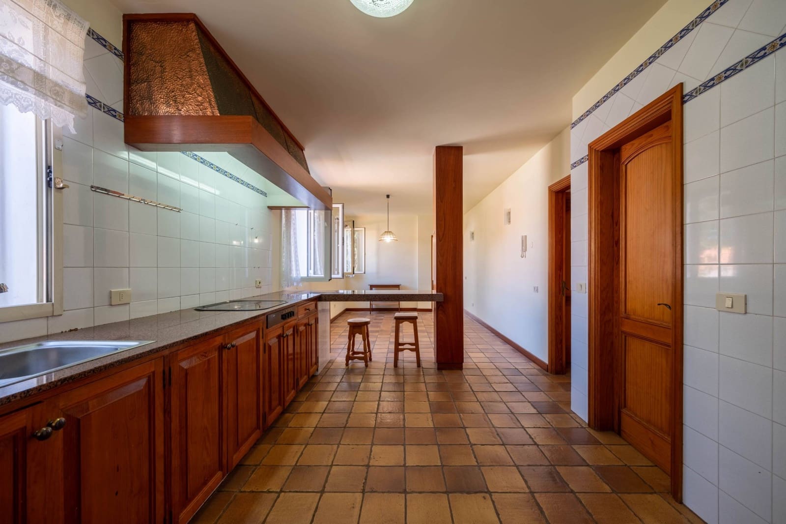 4 slaapkamer Villa te koop in Santa Brigida met garage - € 690.000 (Ref: 8559926)