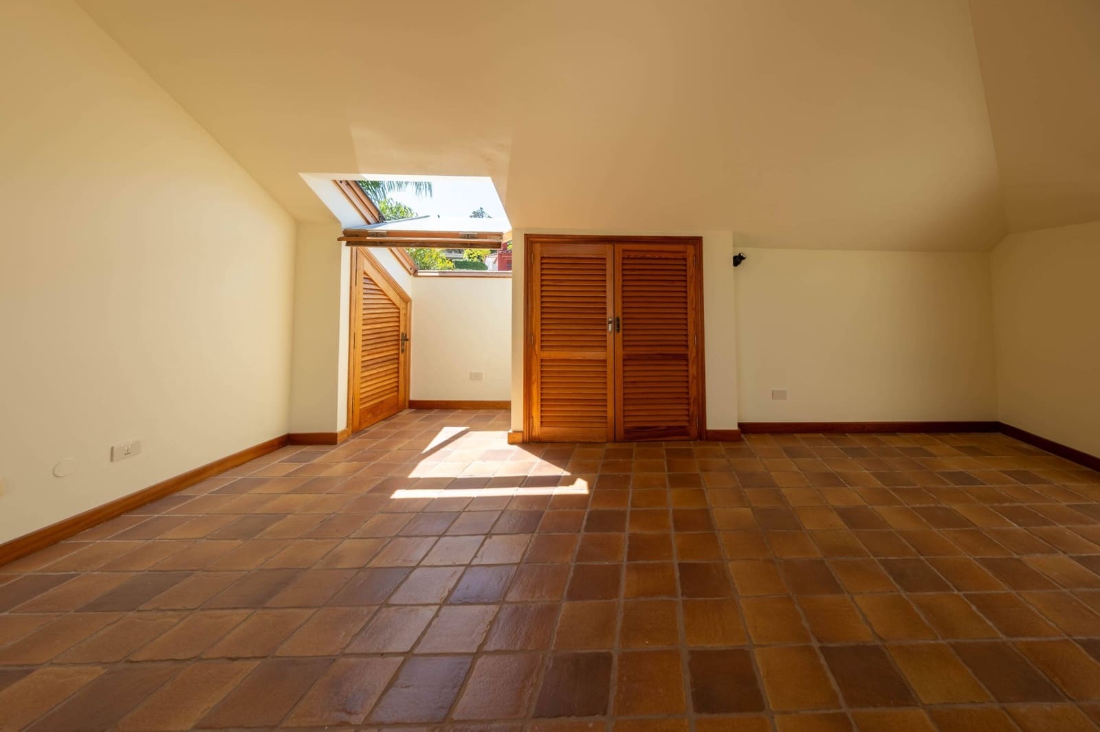 4 slaapkamer Villa te koop in Santa Brigida met garage - € 690.000 (Ref: 8559926)