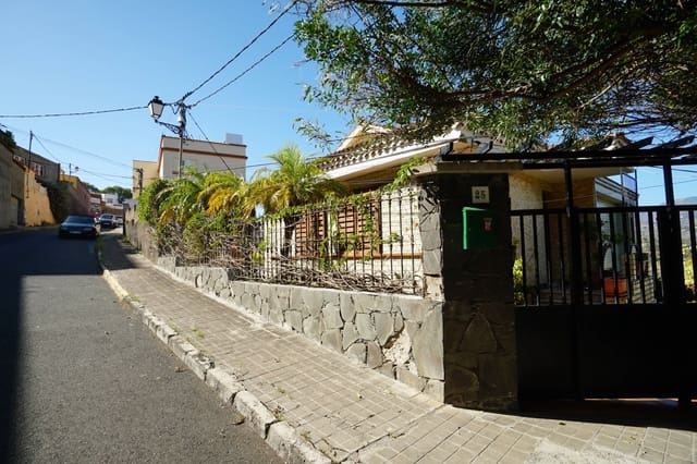 4 soveværelse Villa til salg i Santa Brígida - € 575.000 (Ref: 8570380)