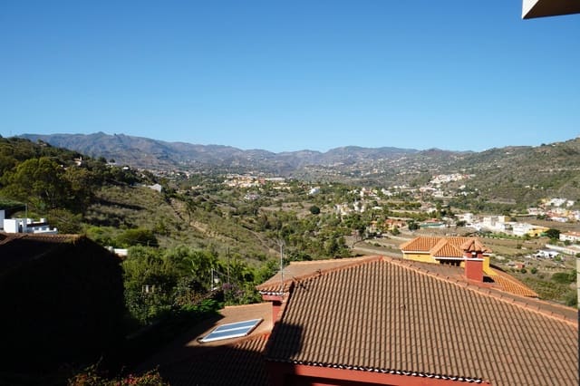 4 soveværelse Villa til salg i Santa Brígida - € 575.000 (Ref: 8570380)