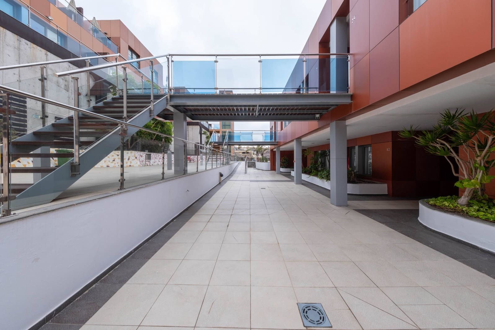 46 soveværelse Lejlighed til salg i Amadores med swimmingpool garage - € 11.400.000 (Ref: 8570382)