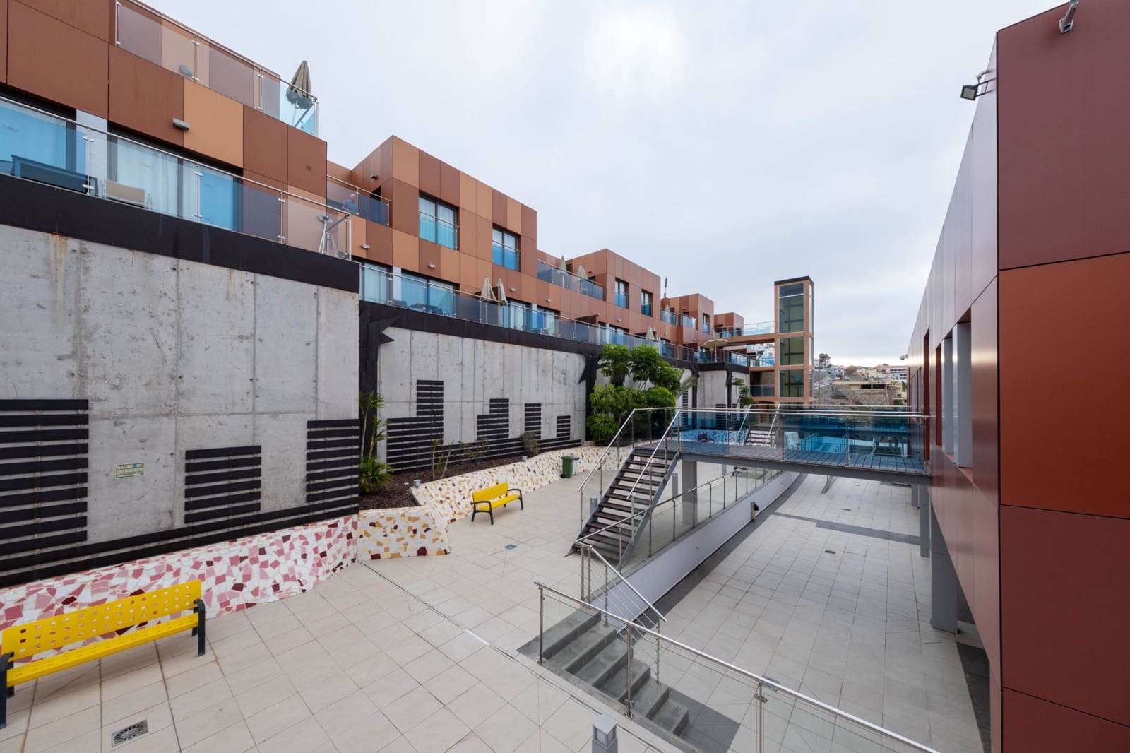 46 soveværelse Lejlighed til salg i Amadores med swimmingpool garage - € 11.400.000 (Ref: 8570382)