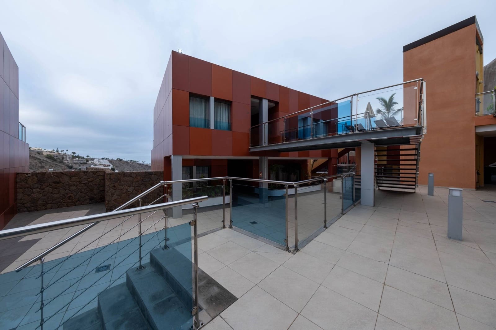 46 bedroom Apartment for sale in Amadores with pool garage - € 11,400,000 (Ref: 8570382)