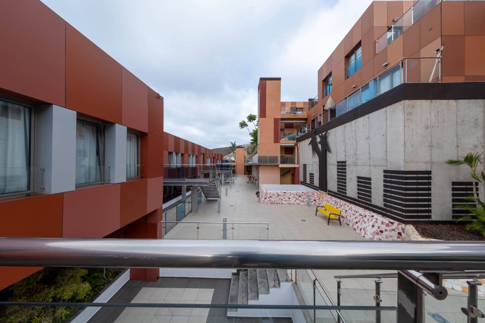 46 bedroom Apartment for sale in Amadores with pool garage - € 11,400,000 (Ref: 8570382)