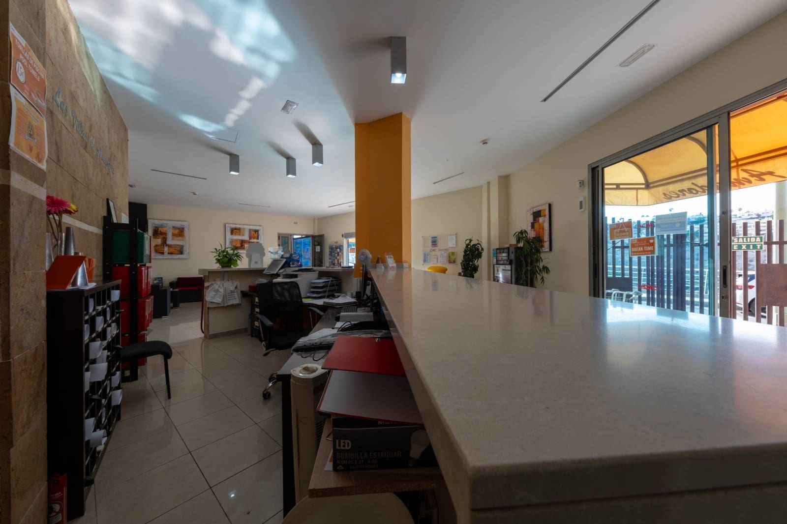 46 bedroom Apartment for sale in Amadores with pool garage - € 11,400,000 (Ref: 8570382)