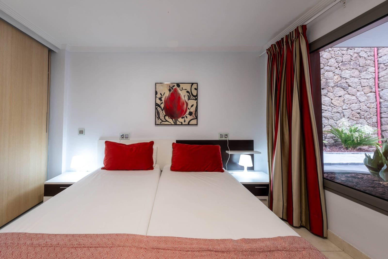 46 Zimmer Apartment zu verkaufen in Amadores mit Pool Garage - 11.400.000 € (Ref: 8570382)